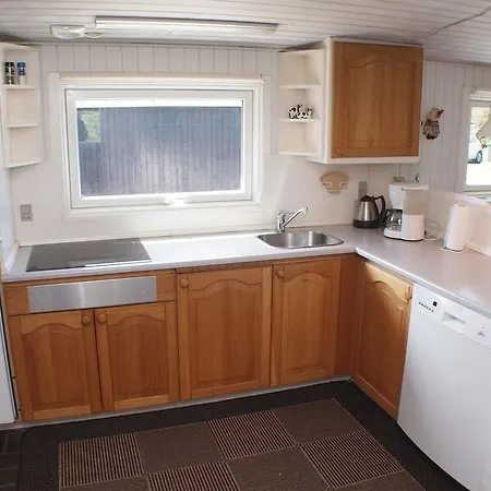 Three-bedroom Holiday Marthinesvej 04 *